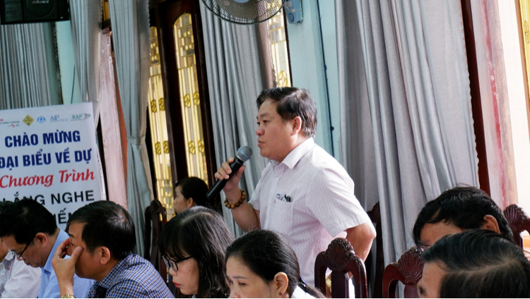 Community Listening, School Principal sharing his opinion