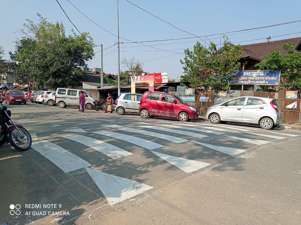 Speed hump with markings